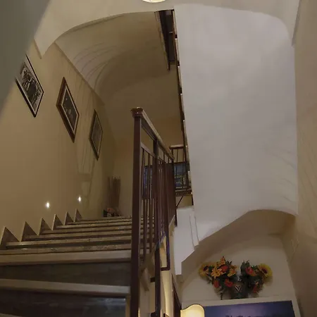 Le Stanze Del Console Bed & Breakfast Gravina in Puglia Exterior photo